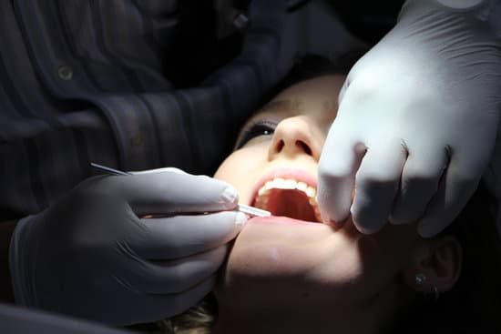 7 fáciles consejos para una buena higiene bucodental.